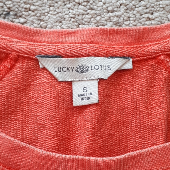 Coral Lucky Lotus boho embroidered sweatshirt - Picture 3 of 4